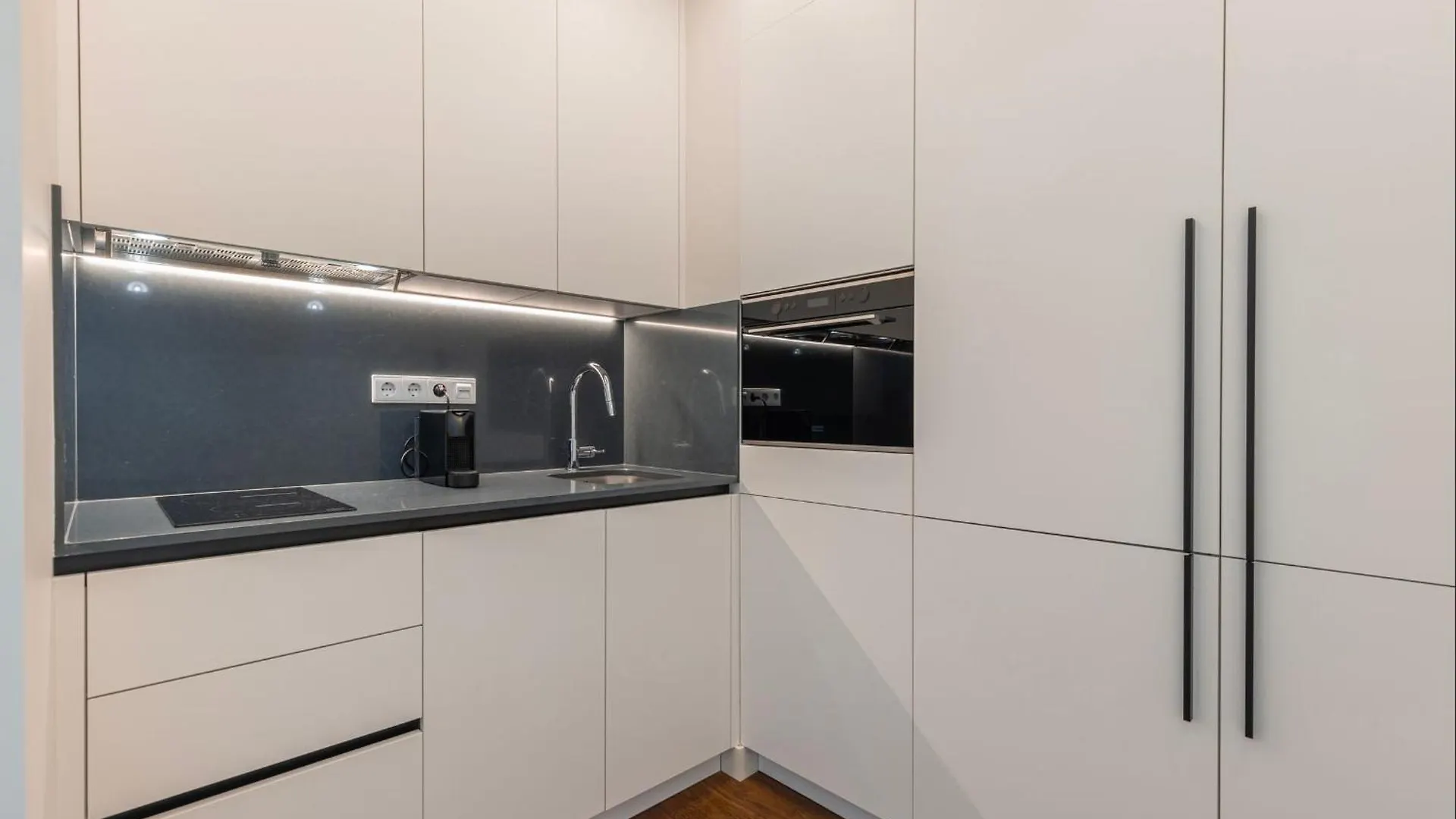 Radiant Apartment In City Center By Lovelystay Lisbon